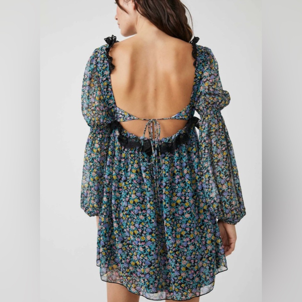FREE PEOPLE Pennie Mini Dress in a Classic Babydoll Silhouette Size S